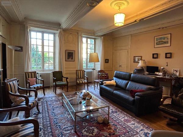 Immeuble à vendre à Aurillac dans le Cantal (15000), ref : 15061-1086500