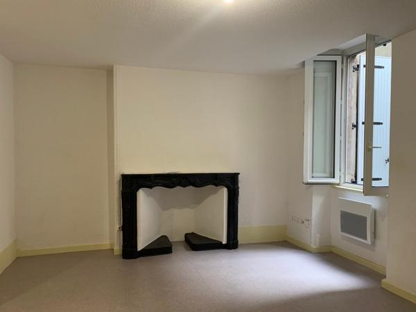 Studio Bourg les Valence rue Pompéry