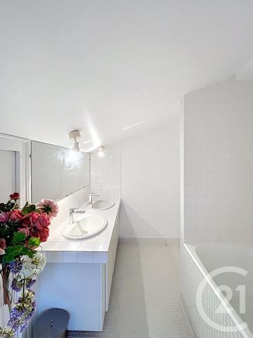 Maison à vendre  5 pièces - 221,20 m2 AUCH - 32