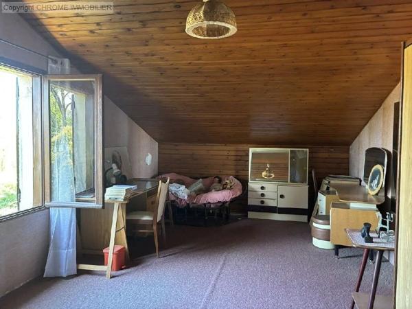 Vente                                                      Maison
                        
                     6 pièces                      147 m2                     à Marmande