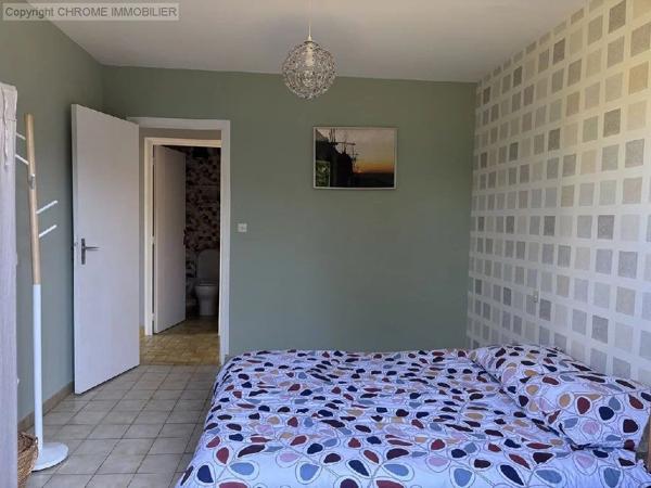 Vente                                                      Maison
                        
                     6 pièces                      147 m2                     à Marmande