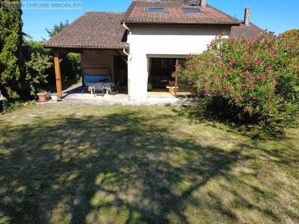 Vente                                                      Maison
                        
                     6 pièces                      147 m2                     à Marmande