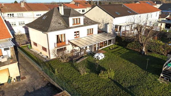 Maison de caractère en pierre de taille à Fameck – 250 m² d’authenticité et de potentiel