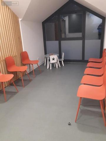 Location - Fonds et/ou murs commerciaux Dole 39100 19 m 2
