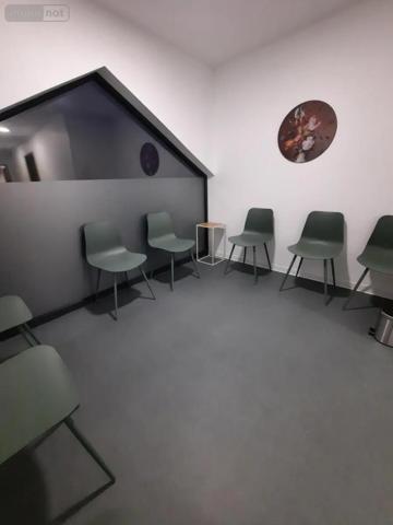 Location - Fonds et/ou murs commerciaux Dole 39100 19 m 2