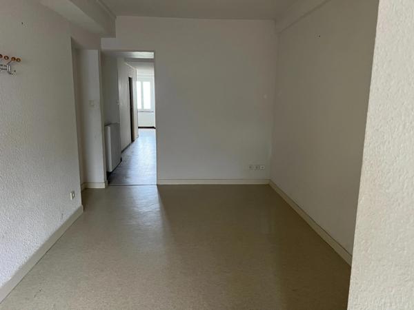 Maison à vendre 9 pièces MUSSY SOUS DUN (71)