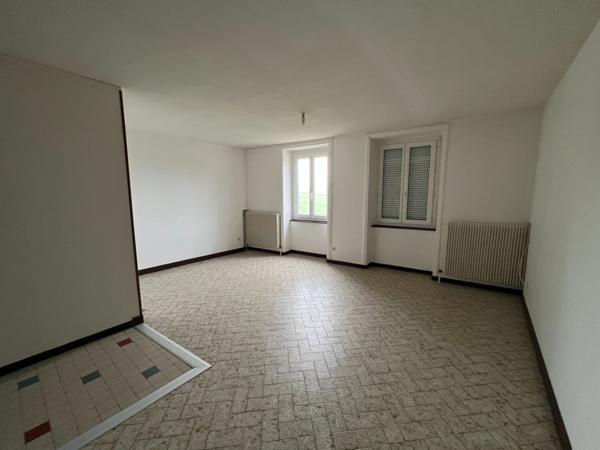 Maison à vendre 9 pièces MUSSY SOUS DUN (71)
