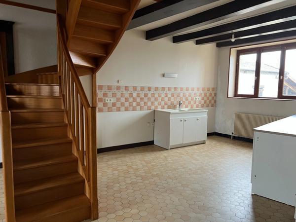 Maison à vendre 9 pièces MUSSY SOUS DUN (71)