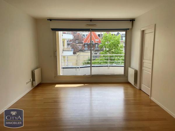 Appartement à louer 3 pièces 68.8m²