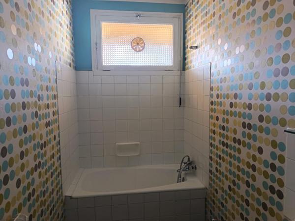 Très bel appartement 3 pièces, quartier OBERTHUR, tous commerces et parc du THABOR.