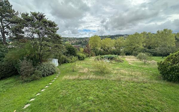 Terrain à vendre    L'Arbresle