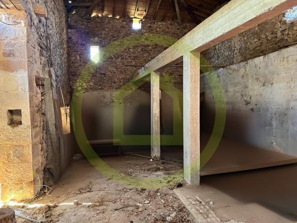 Maison à rénover à RANCHAL (69470)