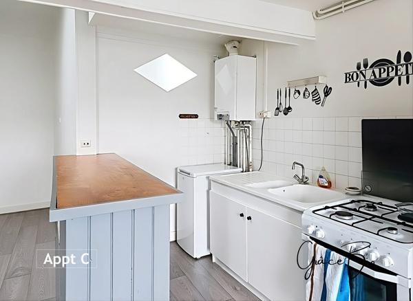 Immeuble de rapport – Centre-ville Saint-Maixent-l’École 208,76 m² habitables – 3 appartements – potentiel de valorisation
