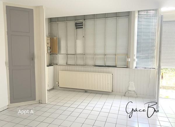 Immeuble de rapport – Centre-ville Saint-Maixent-l’École 208,76 m² habitables – 3 appartements – potentiel de valorisation