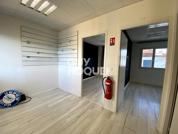 Local commercial / Bureau Lons d'environ 35 m2