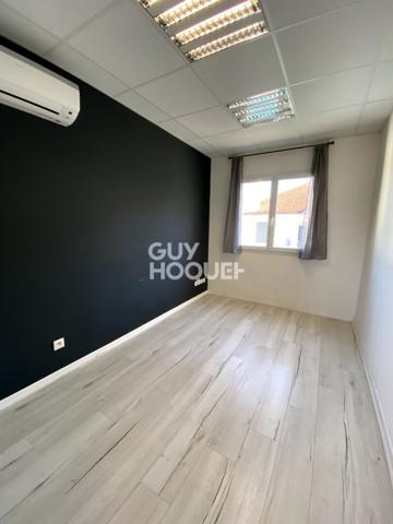 Local commercial / Bureau Lons d'environ 35 m2