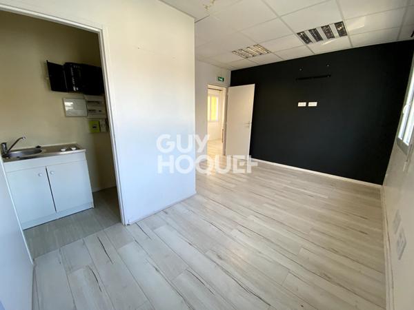 Local commercial / Bureau Lons d'environ 35 m2