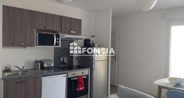 Location Appartement 2 pièces 41.3 m² - Saint-jean-de-la-ruelle 45140