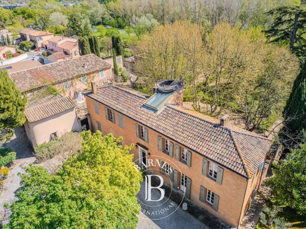 Aix-en-Provence, Propriété  434 m² à vendre
