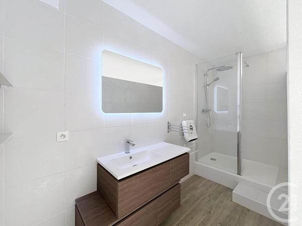 Appartement T4 à vendre  3 pièces - 84,07 m2 CAVALAIRE SUR MER - 83