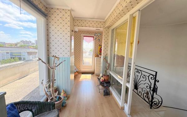 Appartement à vendre    3 pièces •  Drancy