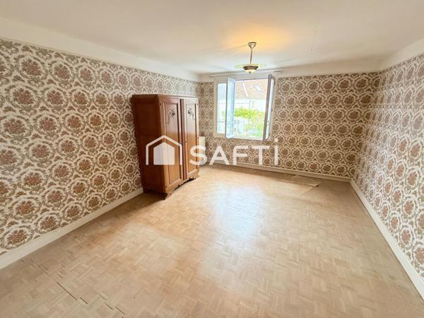 Maison d'habitation 4 pièces avec jardin et véranda