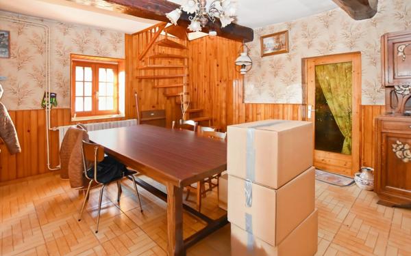 Maison à vendre    3 pièces •  Briennon