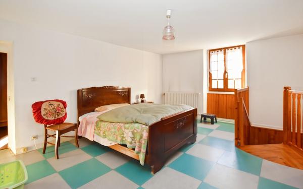 Maison à vendre    3 pièces •  Briennon