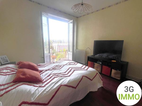 Vente / Appartement T3 à Pau (64000)