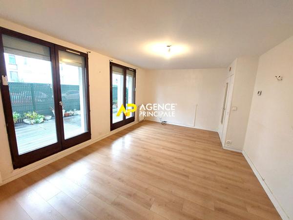 BEZONS _ Appartement 3 pièces Rez-de-jardin €241 500 ** - Référence 4465