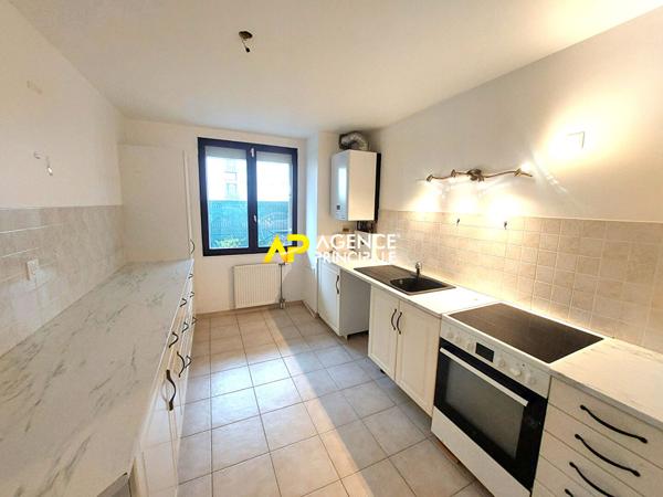 BEZONS _ Appartement 3 pièces Rez-de-jardin €241 500 ** - Référence 4465