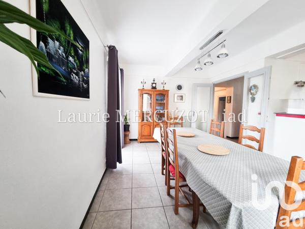 Maison 7 pièces de 200 m² à Pollestres (66450)