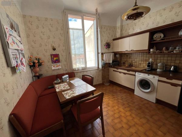 Appartement à vendre à Montceau-les-Mines en Saône-et-Loire (71300), ref : 063/1460   
Centre Ville