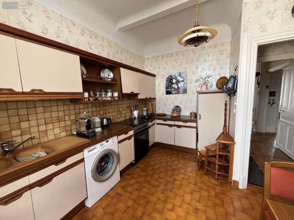 Appartement à vendre à Montceau-les-Mines en Saône-et-Loire (71300), ref : 063/1460   
Centre Ville