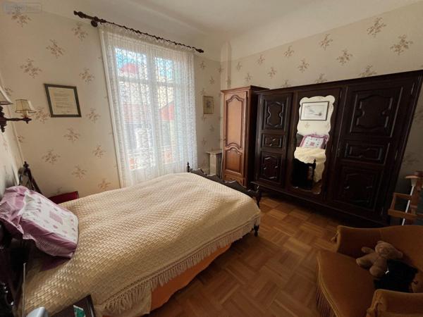 Appartement à vendre à Montceau-les-Mines en Saône-et-Loire (71300), ref : 063/1460   
Centre Ville