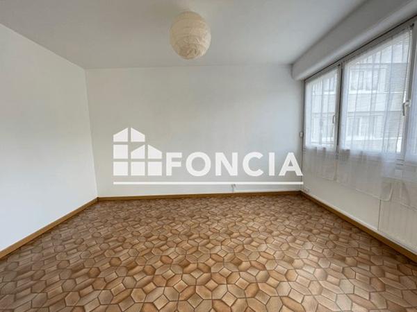 À vendre Appartement 4 pièces 77.17 m² - Nantes 44100