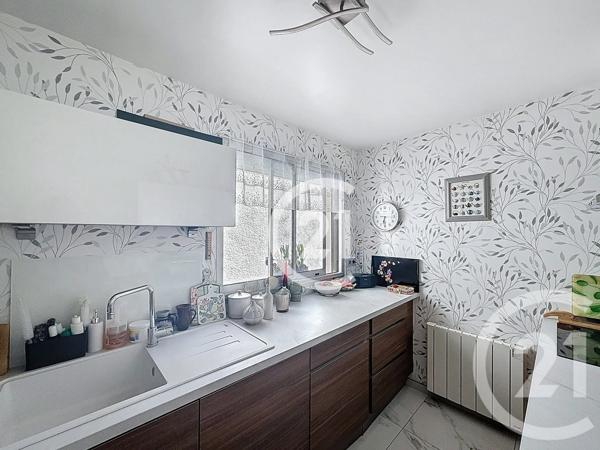 Appartement F2 à vendre  2 pièces - 45,86 m 2   LE MESNIL ESNARD  - 76