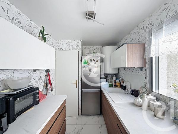 Appartement F2 à vendre  2 pièces - 45,86 m 2   LE MESNIL ESNARD  - 76