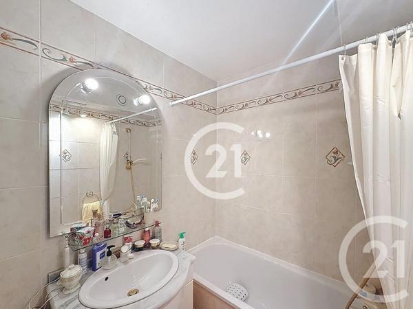 Appartement F2 à vendre  2 pièces - 45,86 m 2   LE MESNIL ESNARD  - 76