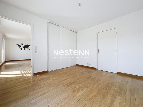 ISSY LES MOULINEAUX - FORT D'ISSY - Vente appartement 2 pièces de 47,90 m² avec un balcon de 16,70 m²