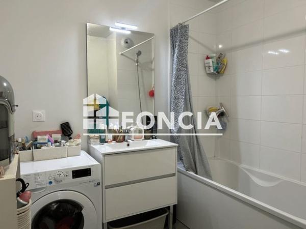 Location Appartement 3 pièces 68 m² - 105 Rue MERCELLIN BERTHELOT Loos 59120