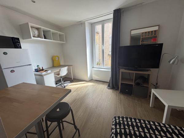 Appartement 2 pièce(s) 1 chambre(s) 28 m²