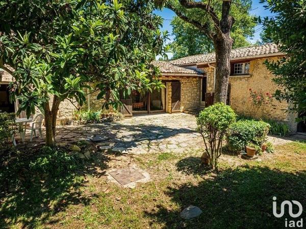 Maison 7 pièces de 160 m² à Loriol-sur-Drôme (26270)