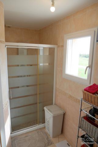 MAISON PLAIN-PIED 8 PIÈCES 196 m², GARAGE, TERRASSE, ÉTANG, PISCINE HORS SOL sur TERRAIN 16 295 m² Aizenay (85190)