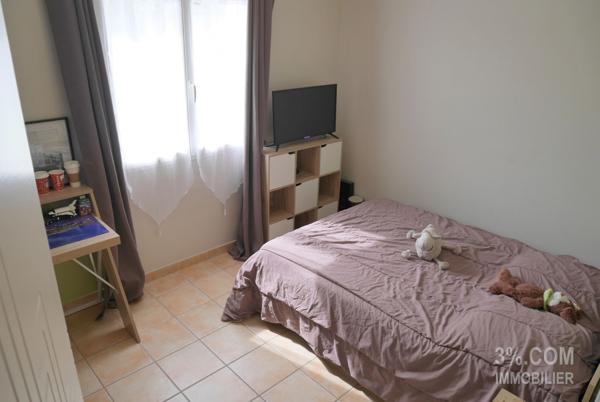 MAISON PLAIN-PIED 8 PIÈCES 196 m², GARAGE, TERRASSE, ÉTANG, PISCINE HORS SOL sur TERRAIN 16 295 m² Aizenay (85190)