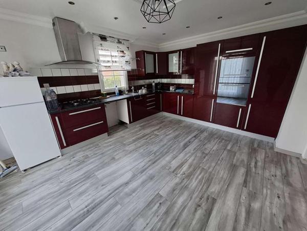 Maison/Pavillon L AIGLE 7 pièce(s) 122 m2 avec terrain 630m²