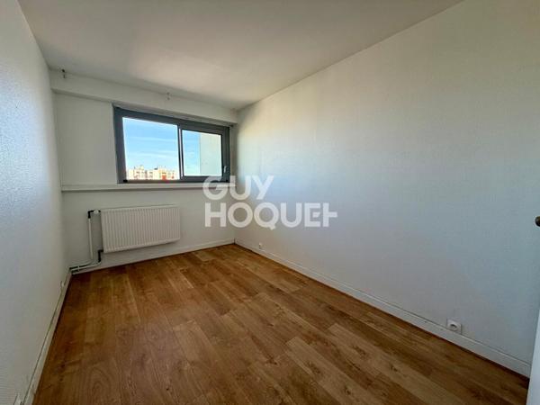 PARIS 15e - 2 PIÈCES 44,33 m² - BALCON - VUE DÉGAGÉE