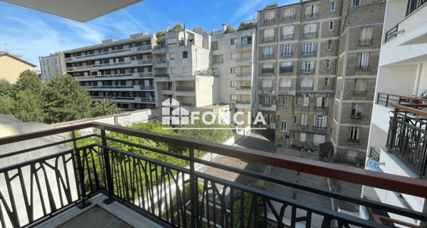 Location Appartement 2 pièces 46.94 m² - Vanves 92170