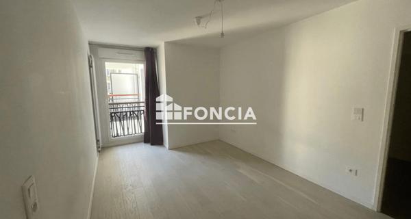 Location Appartement 2 pièces 46.94 m² - Vanves 92170
