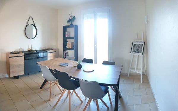 Maison à louer    5 pièces • 124 m2 Mâle